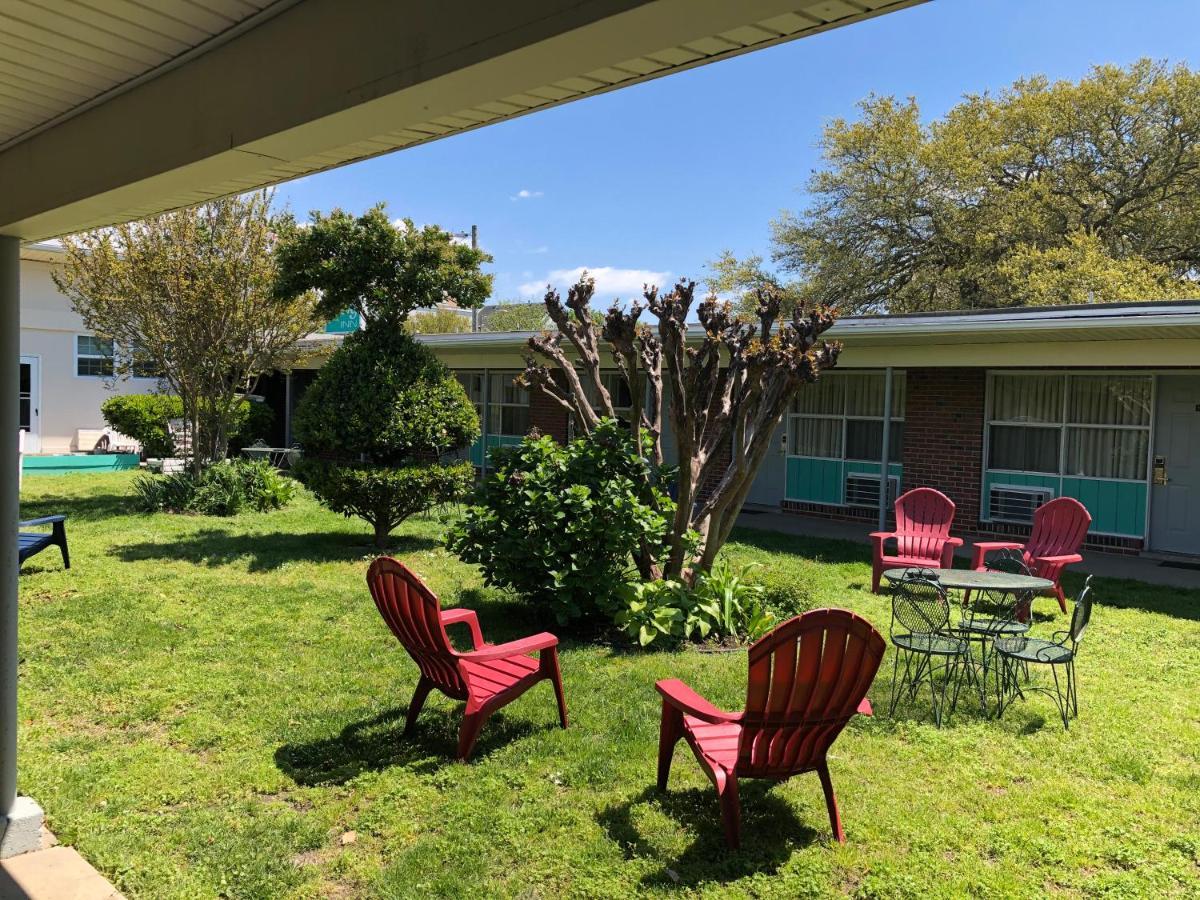 North Camellia Acres Bay Inn Hotel מראה חיצוני תמונה